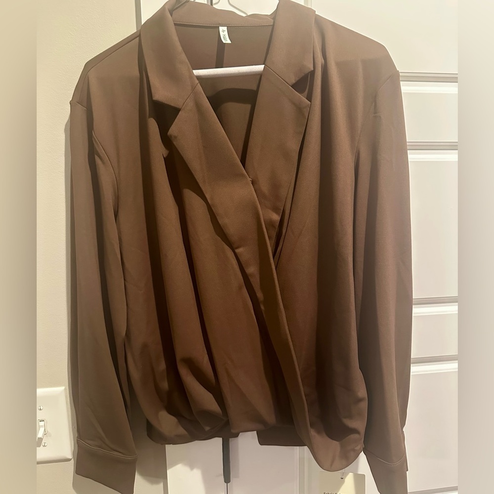 Halara Brown Wrap Blouse NWT- Med